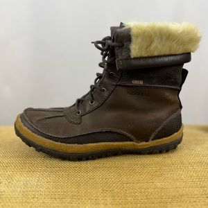Merrell woman’s brown fur trim winter boots | Size 9